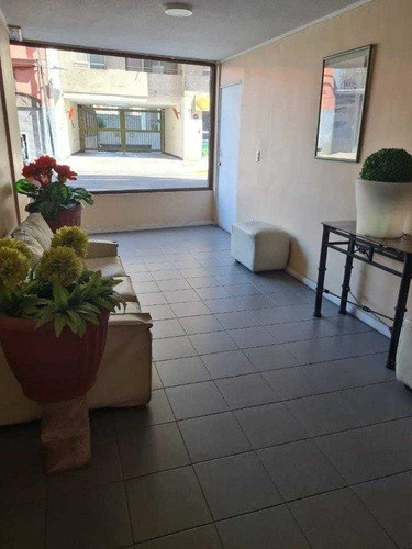 Deprtamento Renovado, Un Dormitorio, Cerca Metro La Chile