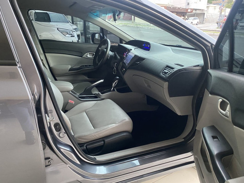 Imagem 12 de 14 de Civic Sedan Lxr 2.0 Flexone 16v Aut. 4p