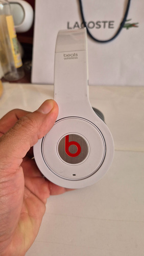 Audífonos Bluetooth Beats Wireless Color Blanco Originales Gris (Usado)