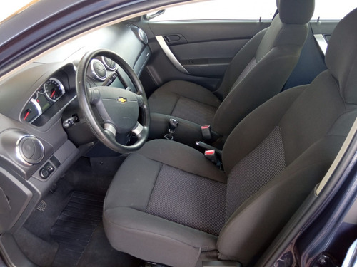 Imagen 5 de 10 de Chevrolet Aveo 2018 Lt 25,900 Km