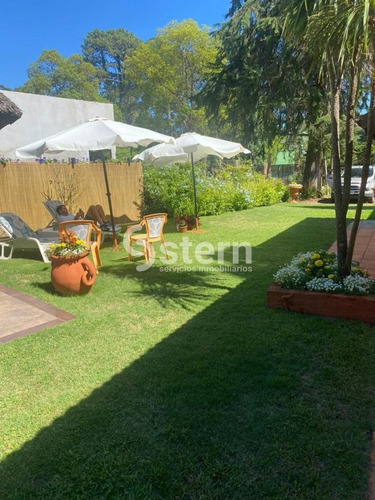 Imagen 16 de 20 de Cómoda Propiedad En Venta En Barrio Marly - Punta Del Este. 3 Dormitorios 2 Baños.