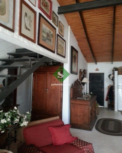 Venta De Casa En Chihuahua, 4 Dormitorios, 3 Baños Lindo Lugar, 3 Cuadras Del Mar- Ref: 43804