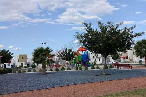Imagen 2 de 15 de Casa En Venta, En Valle De Santa Elena, General Zuazua, N.l.