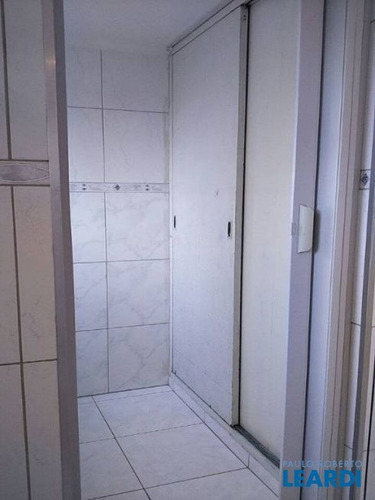 Imagem 7 de 13 de Apartamento - Cambuci - Sp - 643823