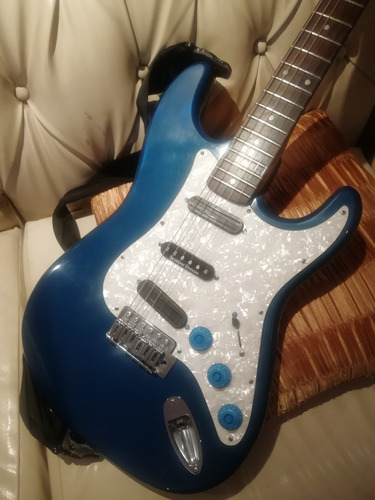 Guitarra Eléctrica Peavey Custom Blue Mics Wilkinson Hot Rai