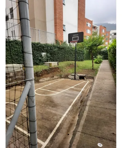Venta De Apartamento De 65mt2 En El Bosque, Cali 10232.