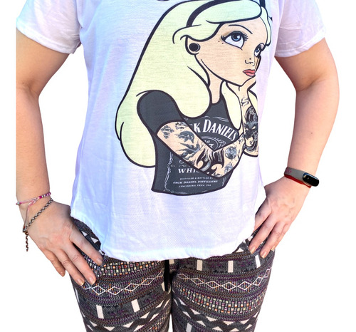 Remera Pupera Alicia  Tattoos Animada