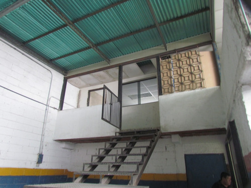 Terreno Industrial Con Galpón
