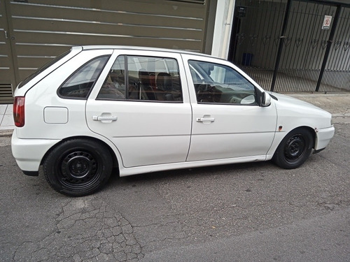 Imagem 8 de 13 de Volkswagen Gol 1999 1.0 Mi 16v 5p