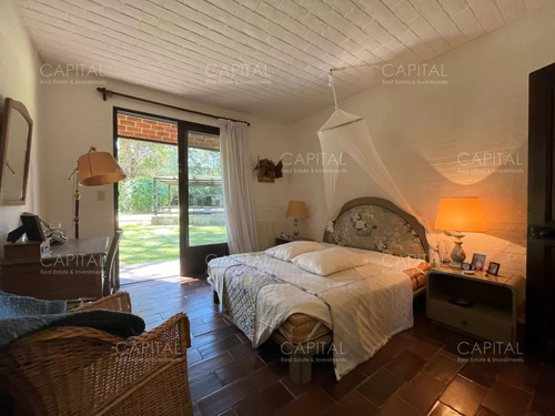 Venta De Espectacular Casa En Barrio Golf