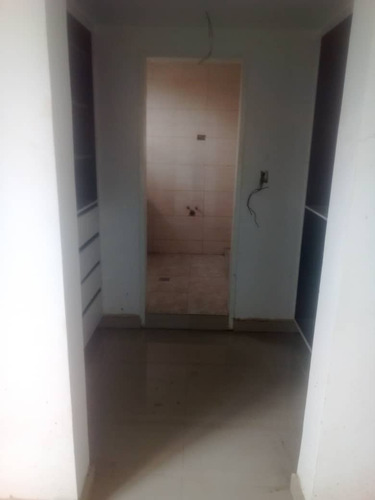 Se Vende Bello Y Lindo Townhouse En Turmero, Urb. Palma Segú