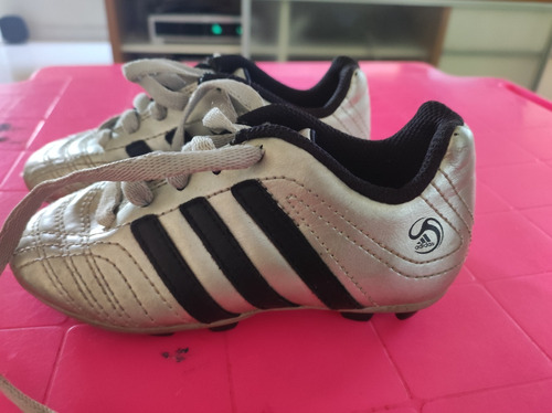 Zapatos De Fútbol  Marca adidas Originales Usados.