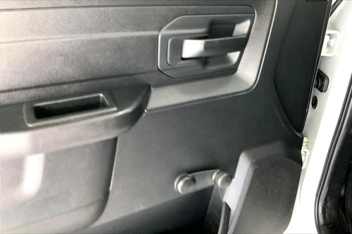 Imagen 25 de 25 de Ram Ram 1500 2 Pts St, V6, 36l, Ta, A/ac