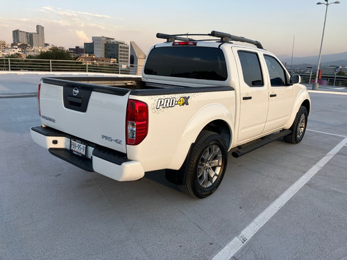 Nissan Frontier Pro4x 4x4 V6 Blindada Br3 2019 Impecable!
