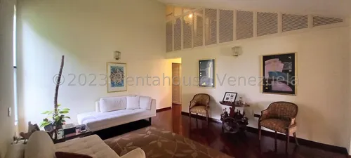 Casa En Venta La Lagunita Lp