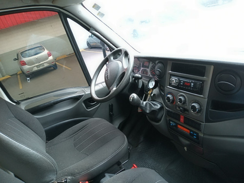 Iveco Daily 70c17 Euro 5 2013 Baú Sider Caminhão 3.0 Turbo D