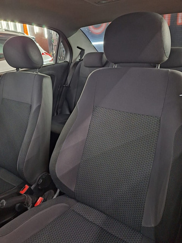 Volkswagen Voyage 1.6 Msi Trendline Total Flex 4p