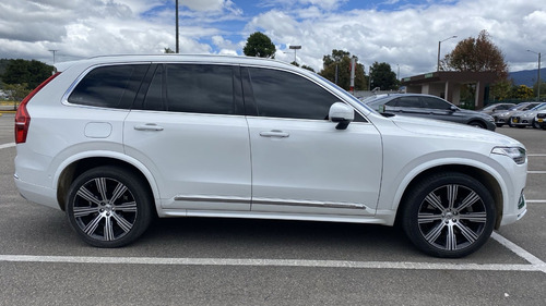 Imagen 4 de 25 de Volvo Xc90 T8 2.0 Hibrida Enchufable 2022
