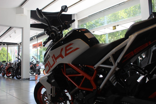 Imagen 7 de 17 de Ktm Duke 390
