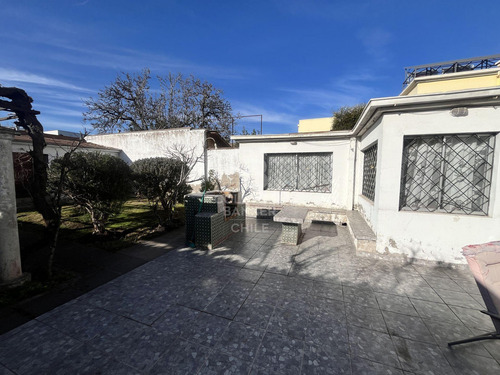 Casa Para Remodelar En Barrio Suarez Mujica