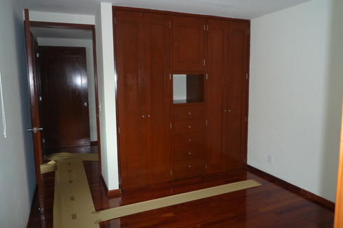Departamento 3 Recamaras, 3 Baños Completos, 1 Estacionamiento Renta