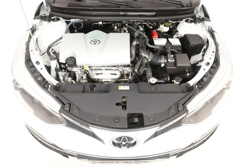 Imagen 7 de 14 de Toyota Yaris S 1.5 Cvt