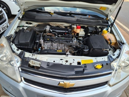Imagem 3 de 9 de Vectra 2.0 Mpfi Elegance 8v Flex 4p Automático