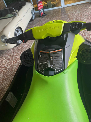 Imagem 6 de 7 de Jetski Gti 130