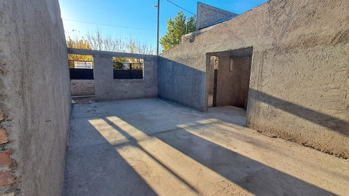 Venta Casa En Obra Gruesa-las Compuertas