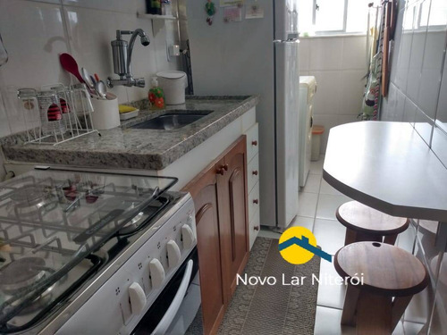Imagem 4 de 15 de Excelente Apartamento No Fonseca - 146
