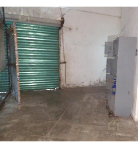 Bodega En Venta En Veracruz Sobre La Avenida Miguel Ángel De Quevedo, Cuenta Con Baños, Oficina Y Altura De Mas De 3 Metros