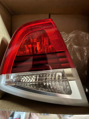 Stop Traseros Bmw 320i E90 Año 2008 (Usado)