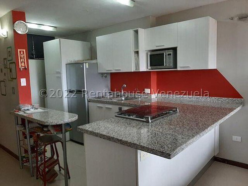 Venta Apartamento Colinas De La Tahona. Mls #23-5676 Yf