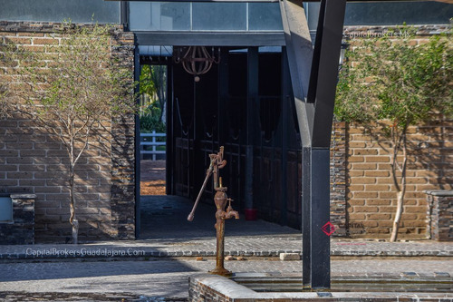 Rancho De Lujo Con Picadero Y Salon De Eventos En El Sur De Zm Guadalajara