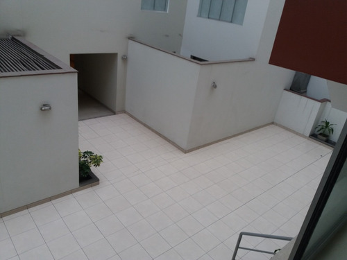 Imagen 3 de 12 de Ocacion Zona Exclusiva Departamento En Surco