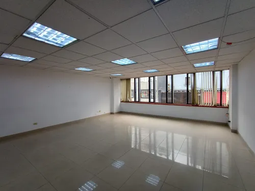 Oficina En Arriendo En Chapinero Central. Cod A1029038