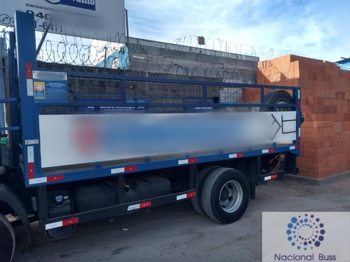 Imagem 3 de 4 de Carroceria Para Transporte De Gas Com Plataforma