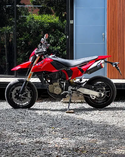 Ducati Hypermotard Mono 698 2024