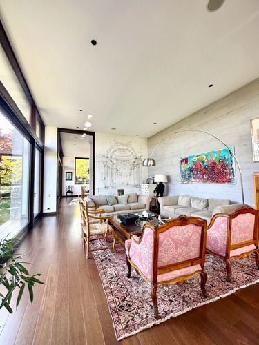 Valle Escondido Arq. G. Mardones: Lujo, Vistas Y Ambientes