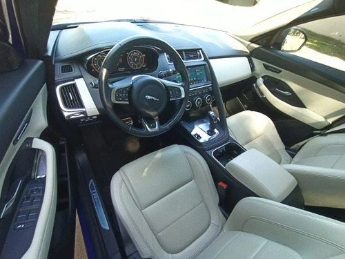 Jaguar E-Pace 2.0 16V P300 GASOLINA R-DYNAMIC SE AWD AUTOMÁTICO