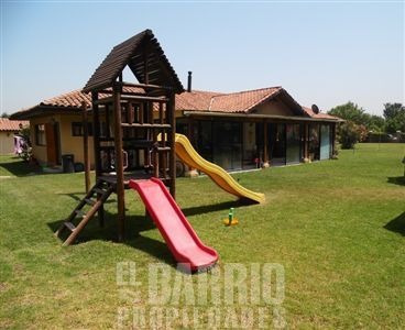 Imagen 9 de 30 de Casa En Venta De 5 Dorm. En Colina