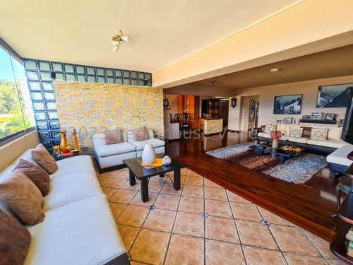 Apartamento En Venta En Los Naranjos Del Cafetal Ca 24-11095 Yg