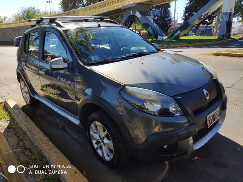 Renault Sandero 1.6 Confort 105cv 2012