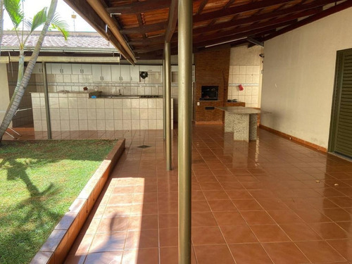 Imagem 1 de 26 de Casa Em Anápolis. Ótima Localização