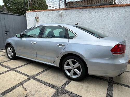 Volkswagen Passat 2.5 Highline L5 P Nave At