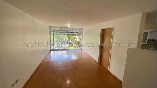 Apartamento En Las Mercedes Mls #24-5625 Precio De Oportunidad