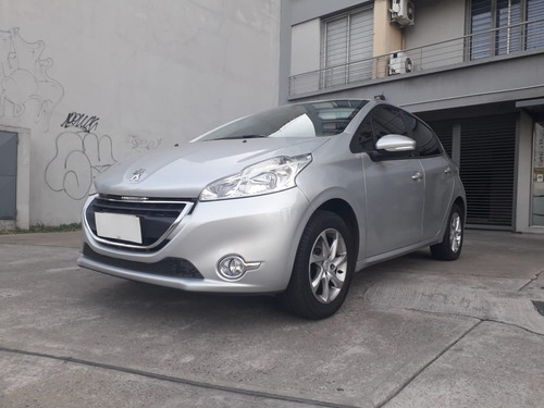 Peugeot 208 Allure Touchscreen
