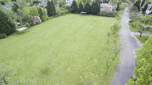 Lote De 1.965,00 M² En Venta En Martindale - Teresa Urdapilleta Propiedades