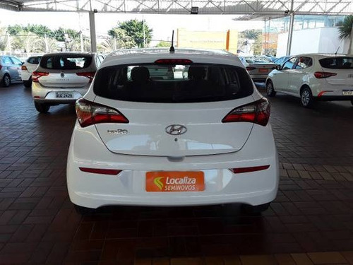 Imagem 2 de 9 de Hyundai Hb20 1.0 Unique 12v Flex 4p Manual