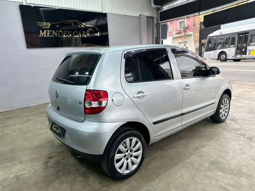Volkswagen Fox 1.6 Plus Total Flex 5p